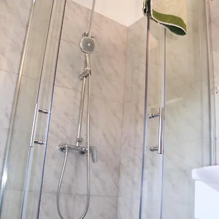 Olive 3 Apartment