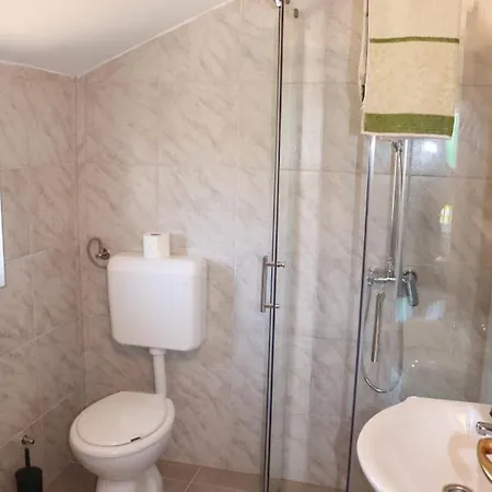 Olive 3 * Grebaštica