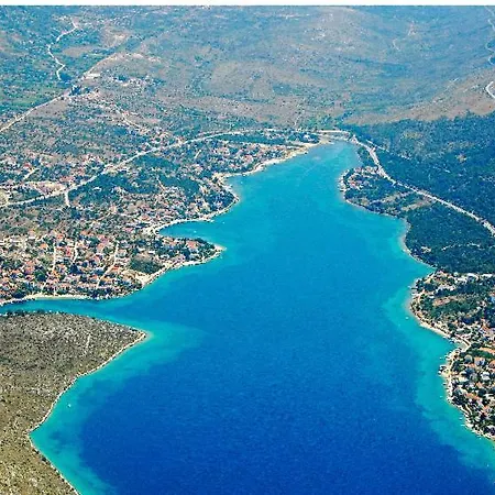 Olive 3 * Grebaštica