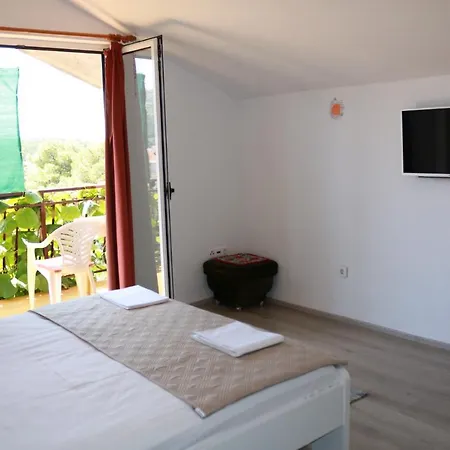Apartment Olive 3 *