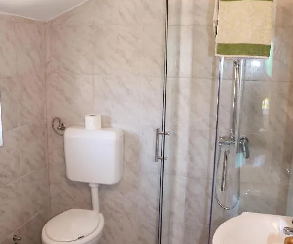 Olive 3 * Grebaštica